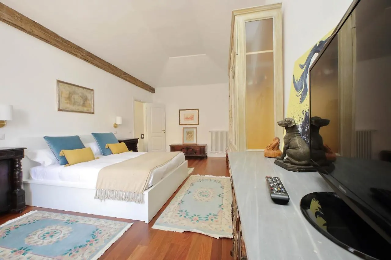 Ych-Penthouse Fiammetta A Piazza Navona Apartment Rome Italy