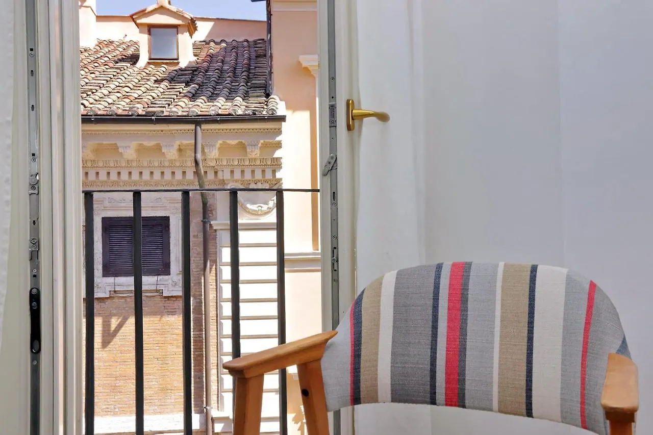 Ych-Penthouse Fiammetta A Piazza Navona Apartment Rome 0*,