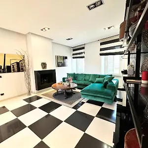 Apartment 48 Fourty Eight Luxury, Rome